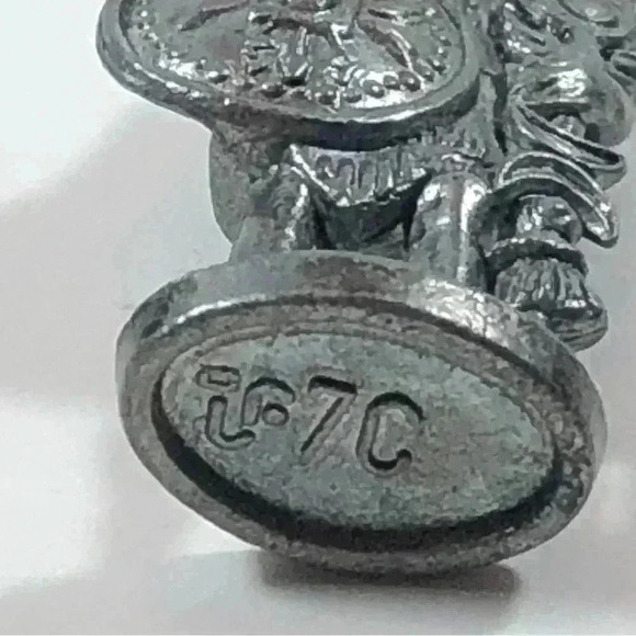 Tiny replica Roman  military figurines circa 50 AD. 1/4” tall, zinc alloy - Picture 7 of 14